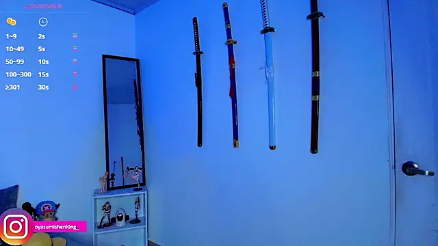 Nicorobinn live sex cam