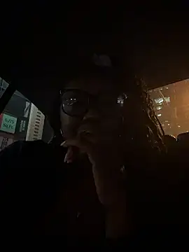 TilaTotti live sex cam