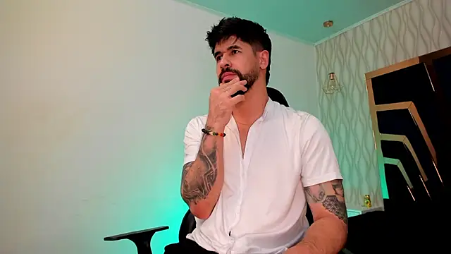 Petesevans live sex cam