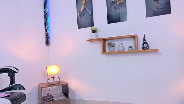 nairagold_'s cam snapshot