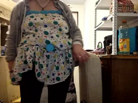 Samantha_Squirt@xh live sex cam