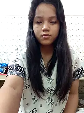 BabySweet-18's cam snapshot