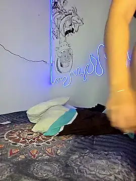 Alissun_'s cam snapshot