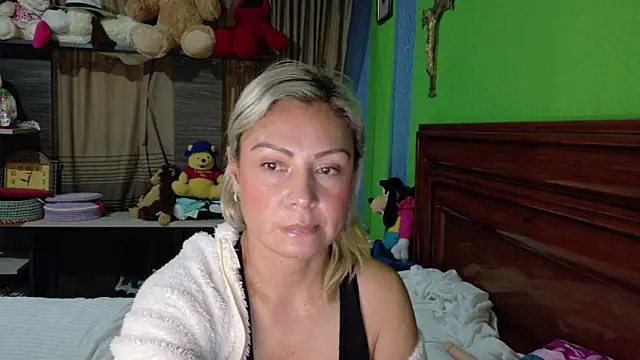 _Charlize_theron_'s cam snapshot