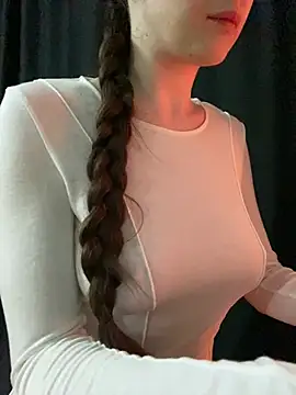 shrie_becerlyy0984's cam snapshot