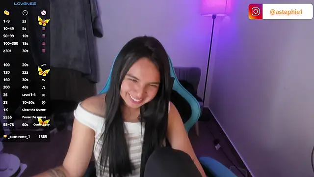 Nicole_Ss's cam snapshot