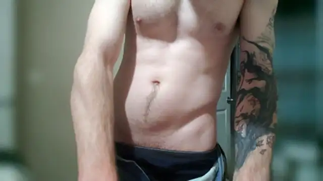 Huntzg23 live sex cam