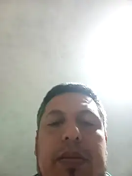 darcastro04's cam snapshot