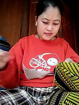 halenka-00 live sex cam