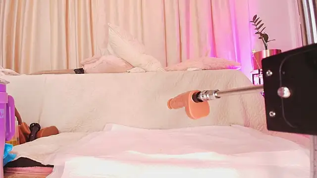 ameliaa_lov3's cam snapshot