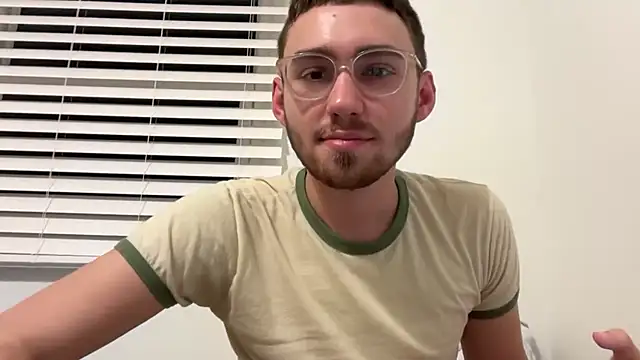 bttmboy21 live sex cam