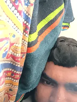 SilentIncoming's cam snapshot