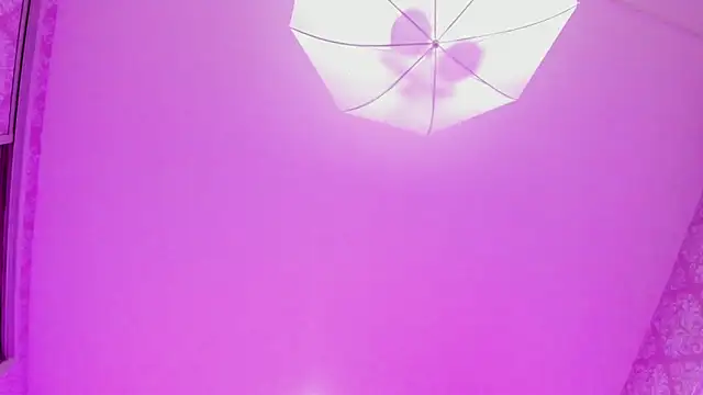 Zharyt_18's cam snapshot