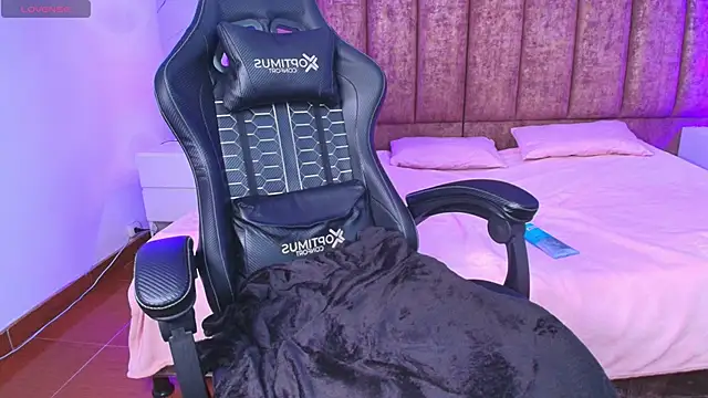 Sweet_1Angel's cam snapshot