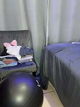 mia_gonzalez69's cam snapshot