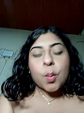 MariaPaula22_'s cam snapshot