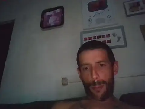 robertmichael84 live sex cam