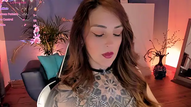 Megan_inked's cam snapshot