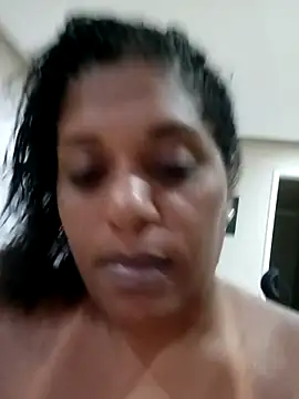 Maliaebonyfetish's cam snapshot