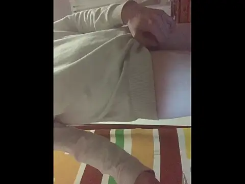 lucky1661 live sex cam