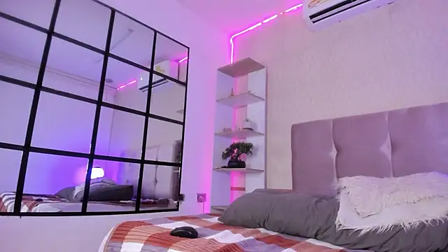 Evagatte's cam snapshot