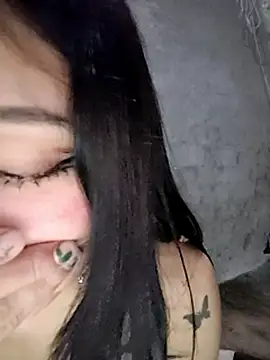 ElaRuil69 live sex cam