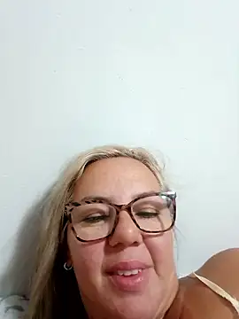 Pamelamilf live sex cam