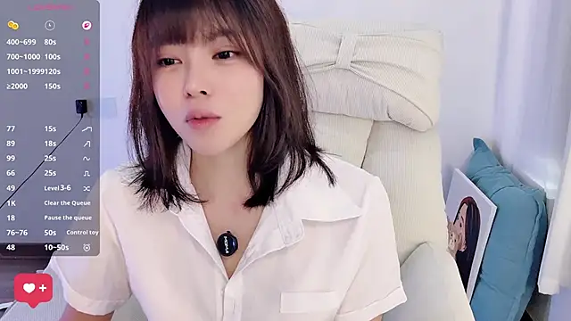 peachy_kiss's cam snapshot