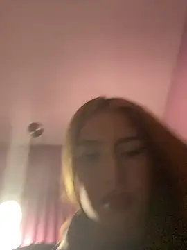 PrettyAshley_'s cam snapshot