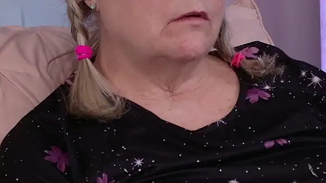 Kaitlyn_Winters's cam snapshot