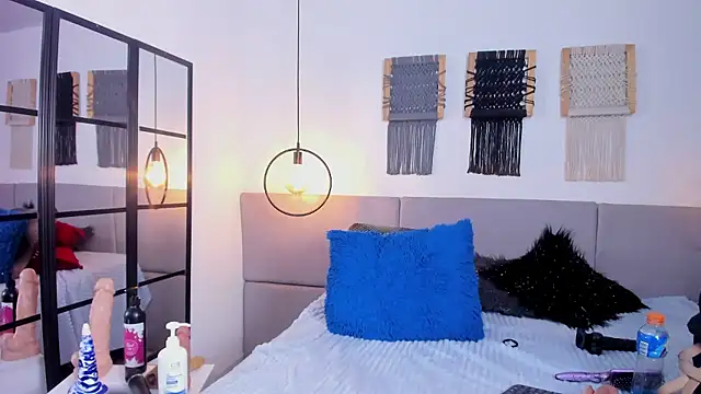 Sweet_camille live sex cam