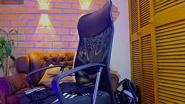 Dylanstonne's cam snapshot