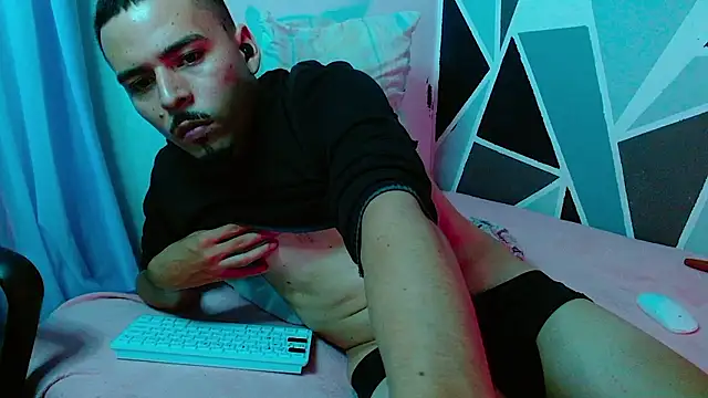 andyyboy's cam snapshot