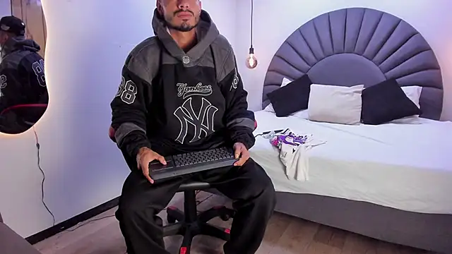 MatthewCullen live sex cam