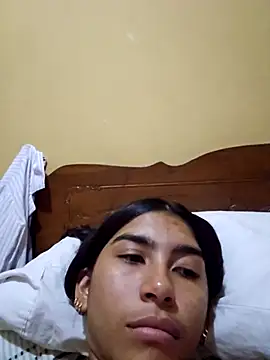 skinnyrox live sex cam