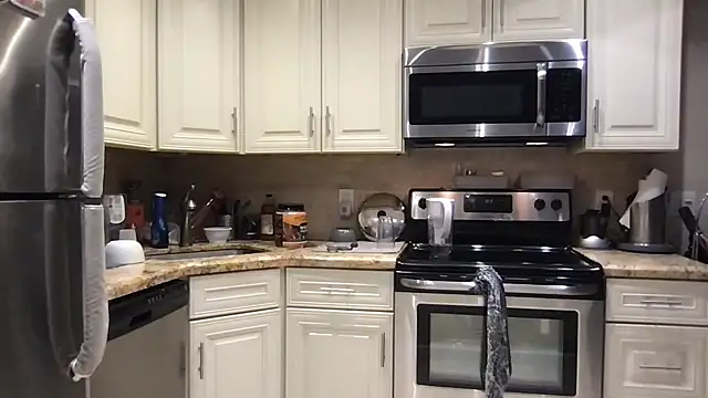 BigGuyMuscle live sex cam