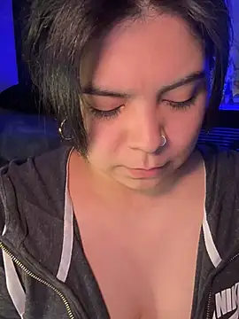 kimmiakiss22 live sex cam