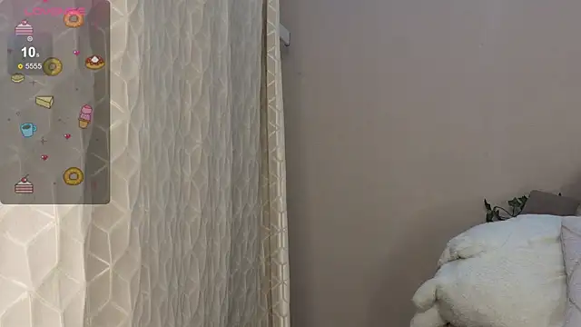 Olivia_Noir live sex cam