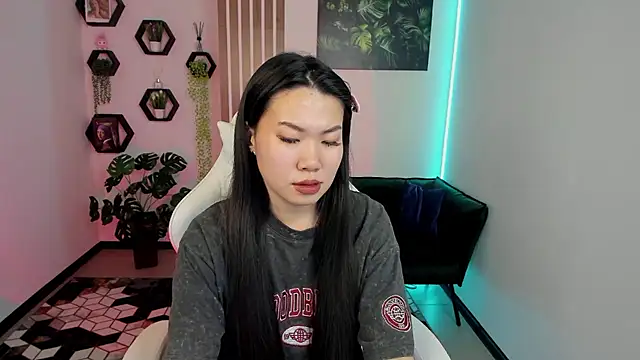 LunaPurrr's cam snapshot