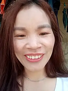 nangmo's cam snapshot