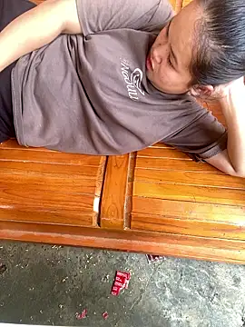 Thanhhuyen001's cam snapshot