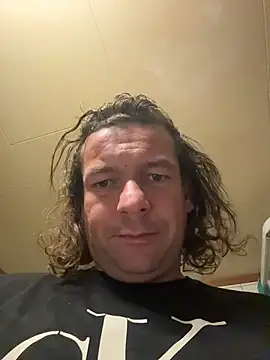 miguel910921's cam snapshot