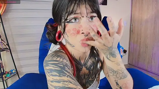 AryRousse's cam snapshot