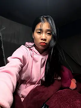 Lynly_k2's cam snapshot