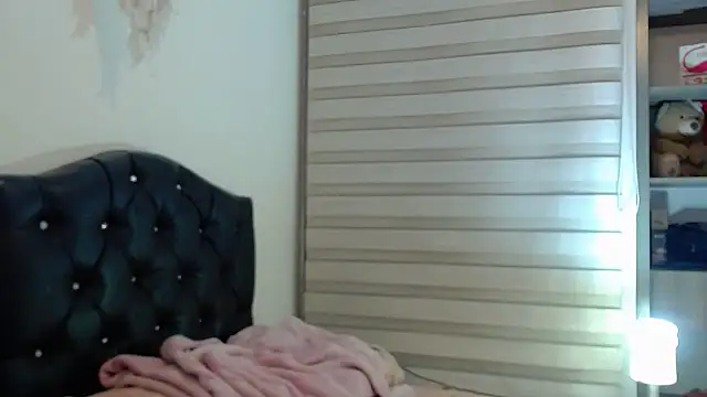 gooddes303salome live sex cam