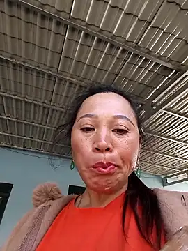 Jooj-'s cam snapshot