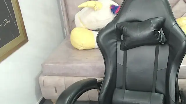 Kendra_rouse_v's cam snapshot