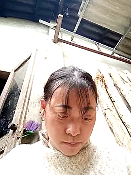 Minnakutew20 live sex cam