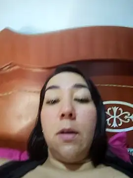 nathpalacios_'s cam snapshot