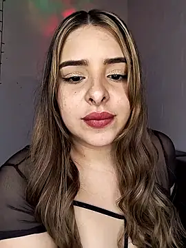 Nahomy_cm live sex cam